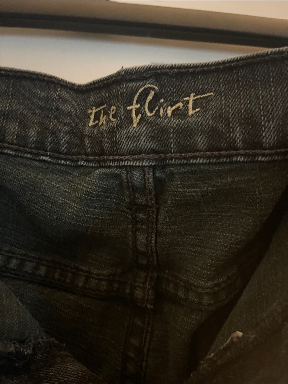 Old Navy Women's Black Bootcut Jeans - Picture 2 of 4